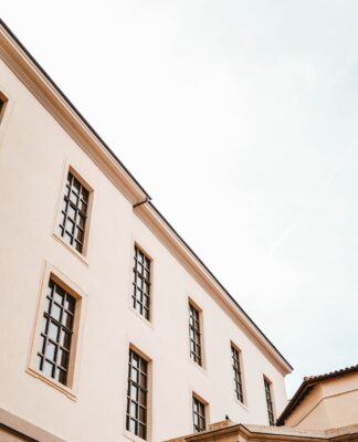 Nowoczesne budownictwo a pianka poliuretanowa zamknięto-komórkowa Nowoczesne budownictwo a pianka poliuretanowa zamknięto-komórkowa